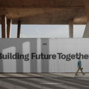 コーポレートメッセージ 「Building Future Together」